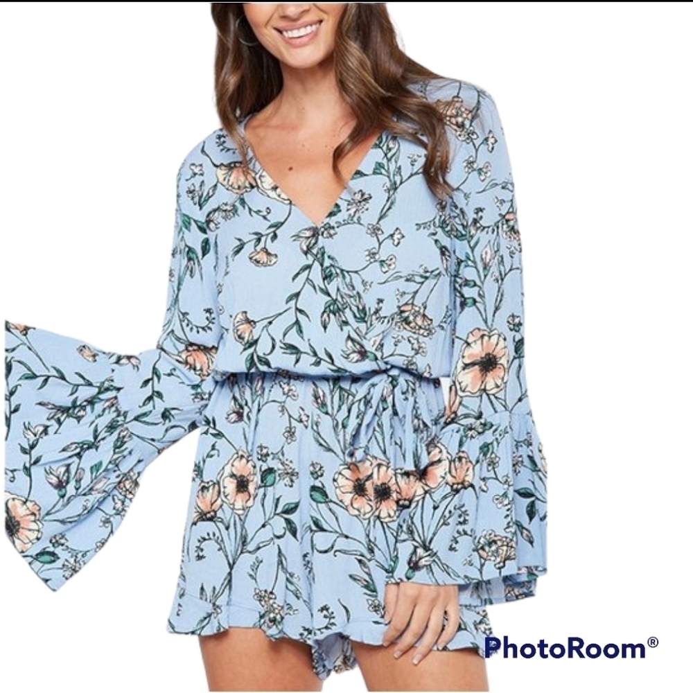 Cotton On Powder Blue Felicity Floral Hannah Romper. Size XS.